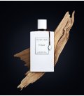 Van Cleef & Arpels Oud Blanc